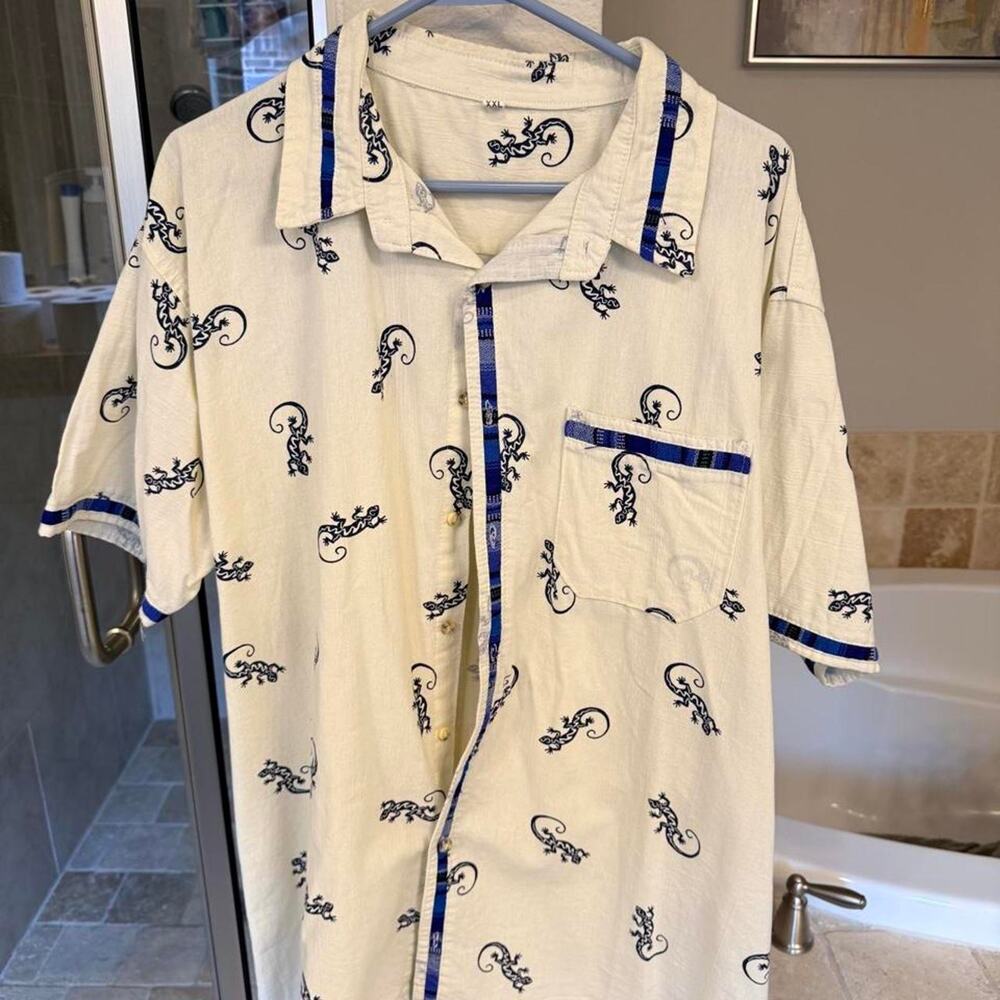 Handmade Guatemalan Gecko Camp Shirt Men’s XXL Cream Blue Artisan Button Up